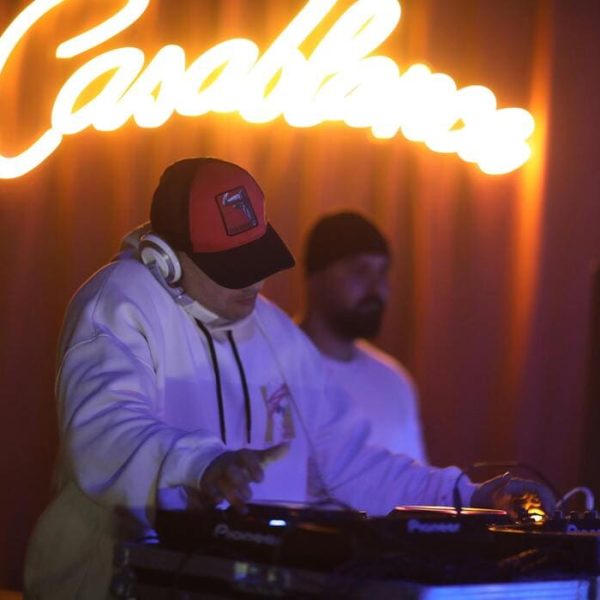 How Proofreading and Editing Elevate Famous Producers’ Tutorials